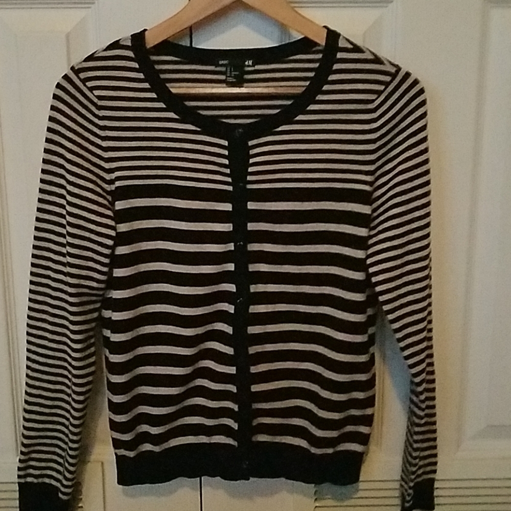 H&M Basic Cardigan